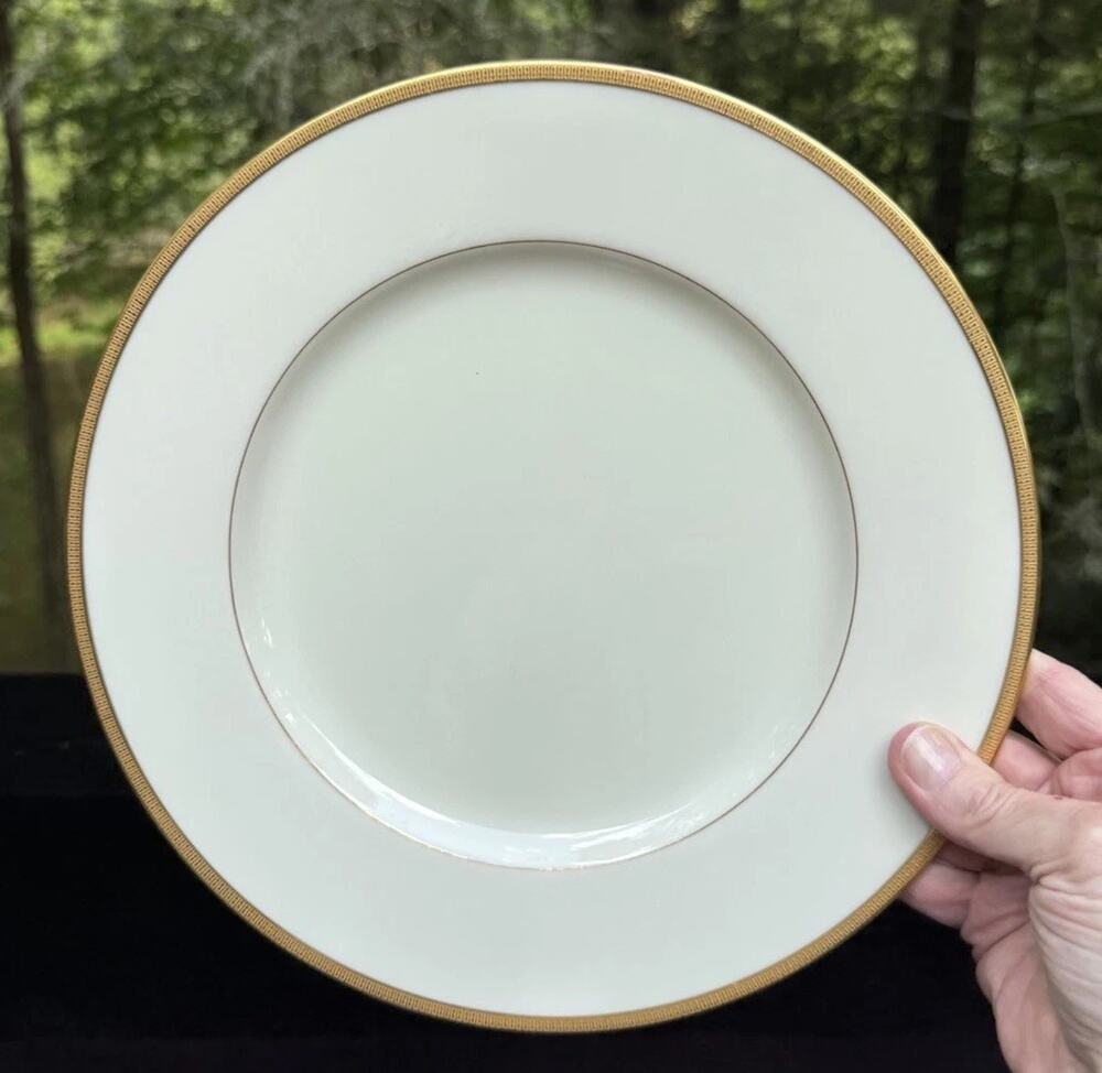 Lenox J33 Tuxedo (1) Rimmed Gold 10” Dinner Plate Back-stamp Mint Green Vtg EUC